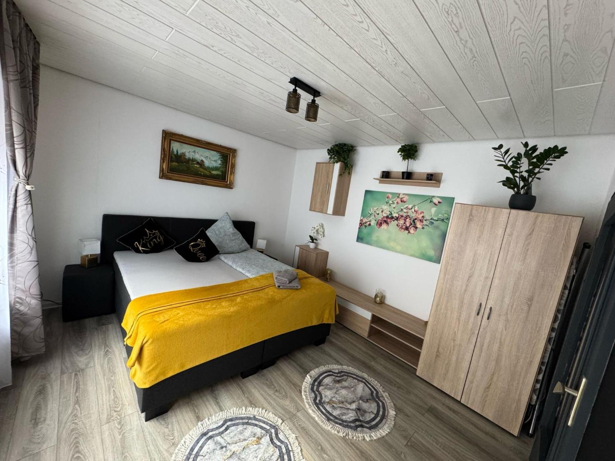 Apartment 2 Denis 2 *